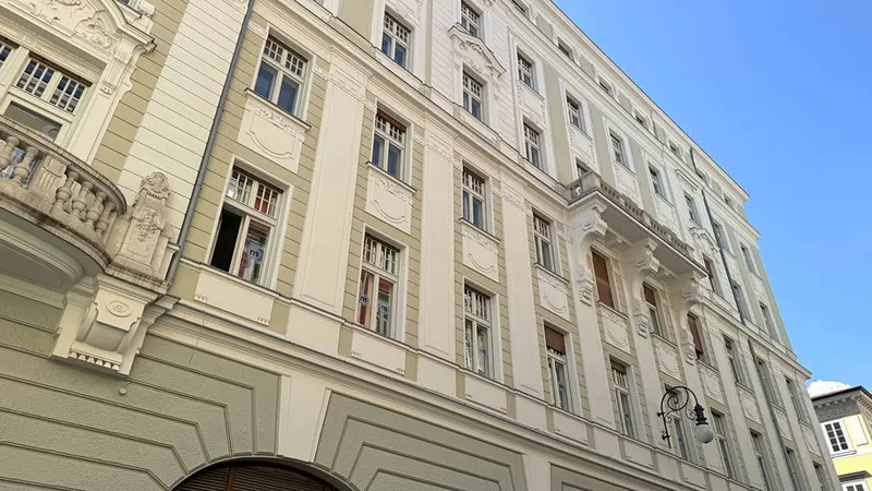 Palazzo Dreher — Wohnung 20 · 239 m² · 5. Stock