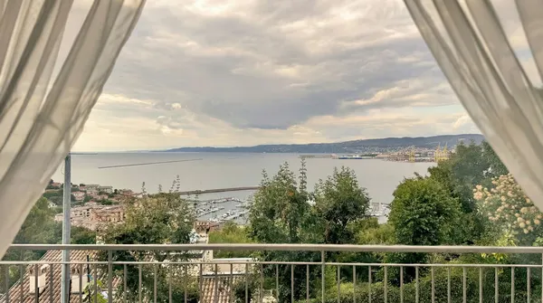 VILLA UNIFAMILIARE LOCALITÀ VANISELLA 1/A, CENTRO, MUGGIA