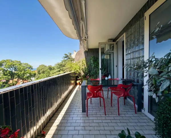 Duplex con doppia terrazza e vista mare — Via Romagna