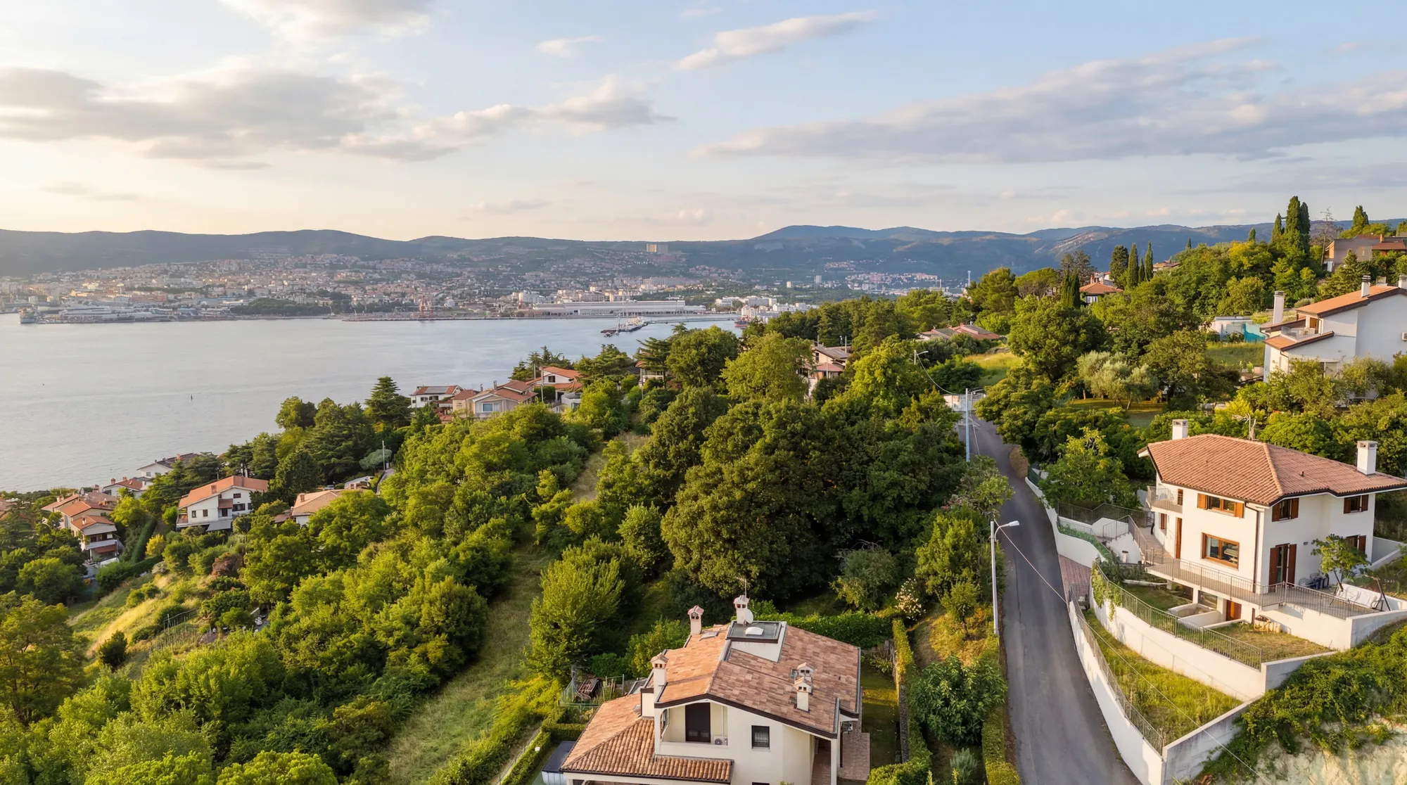 Multi-level Sea-view Townhouse in Muggia, Vanisella