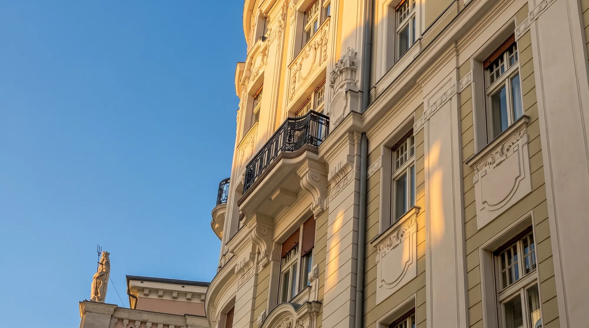 Palazzo Dreher — Ente 20 · 239 m² · 5° piano