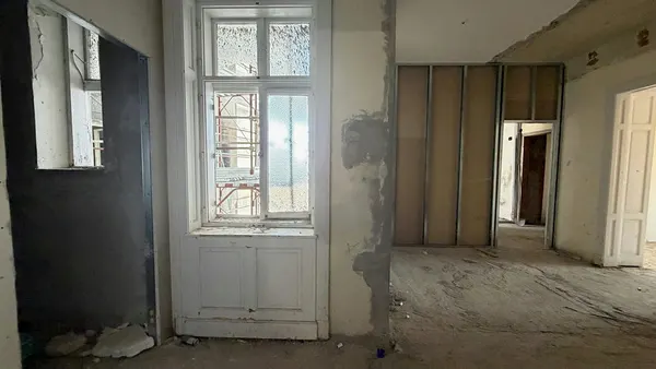 Palazzo Dreher — Einheit 15 · 152 m² · 4. Etage — Foto 4 von 23