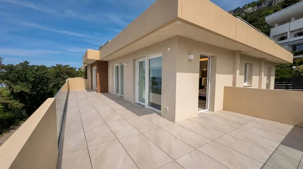 Attico con rooftop, Viale Miramare, Barcola
