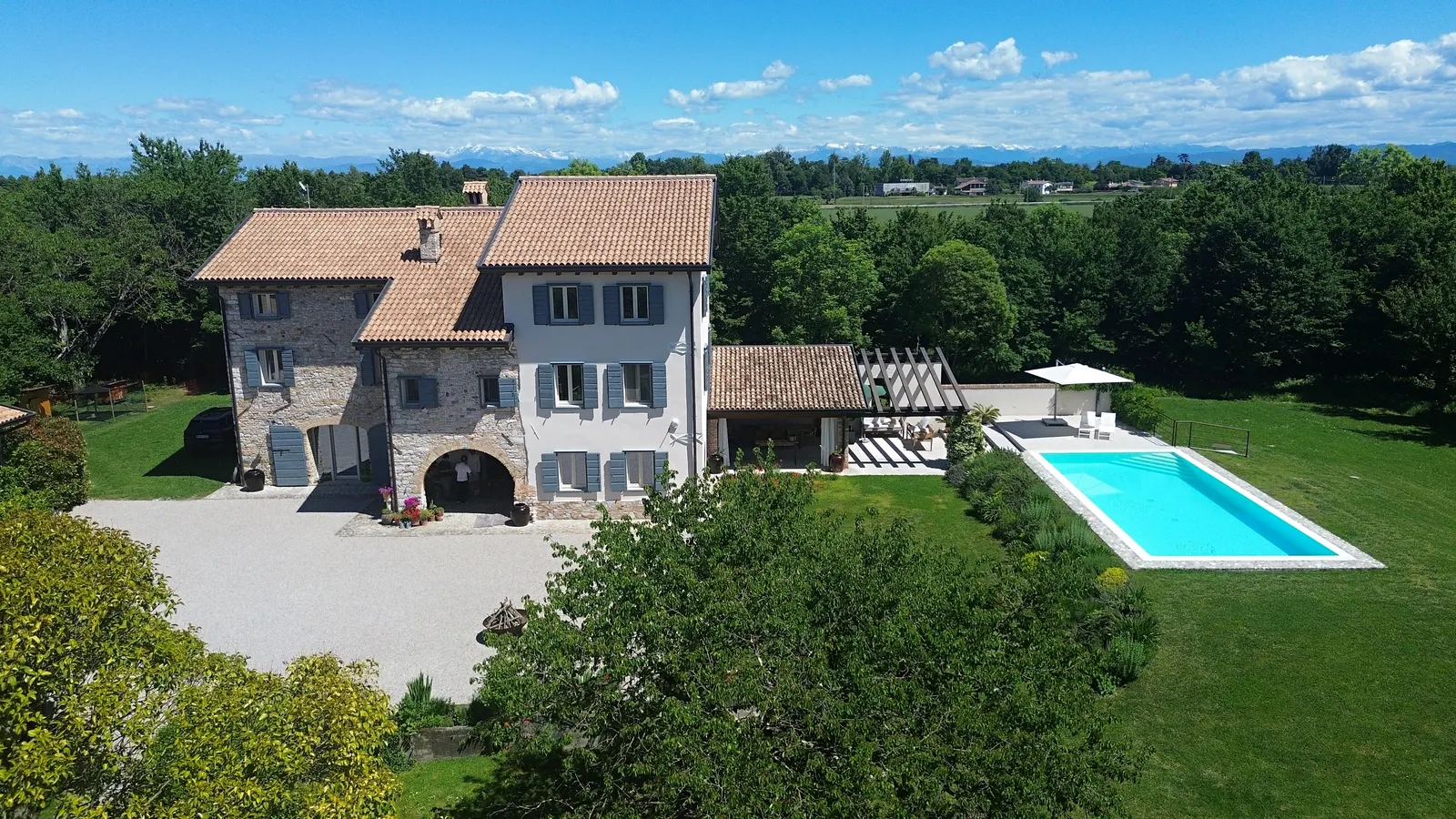 Restored Friulian Farmhouse with Pool and Park