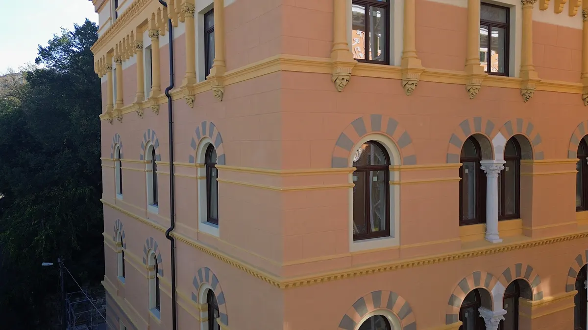 Palazzo Haggi — Apt. 9 · 127 sqm · floor 5 · San Vito, Trieste