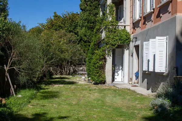 Villa 3 piani in Via Chiadino (San Luigi).