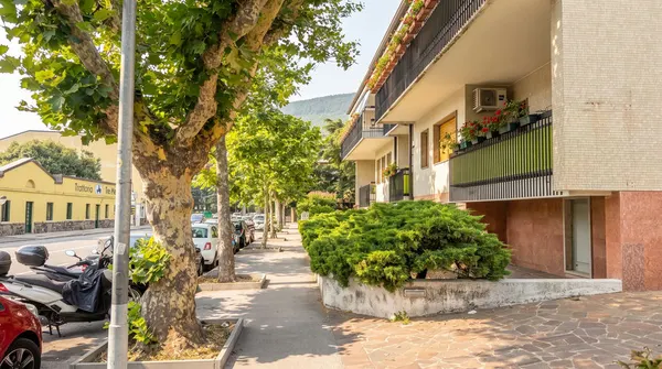 Barcola — appartamento vista mare con terrazzo, 3 camere e posto auto